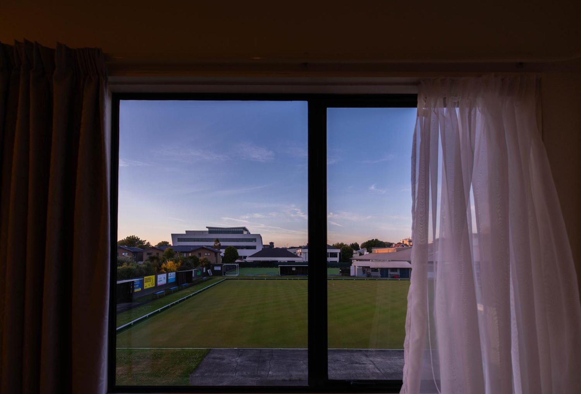 Camelot Motor Lodge And Conference Centre Palmerston North Dış mekan fotoğraf