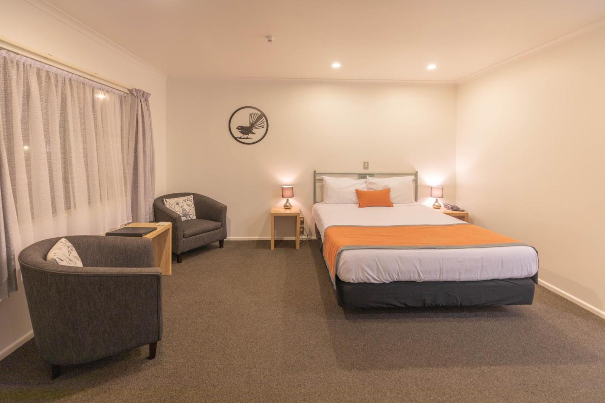 Camelot Motor Lodge And Conference Centre Palmerston North Dış mekan fotoğraf